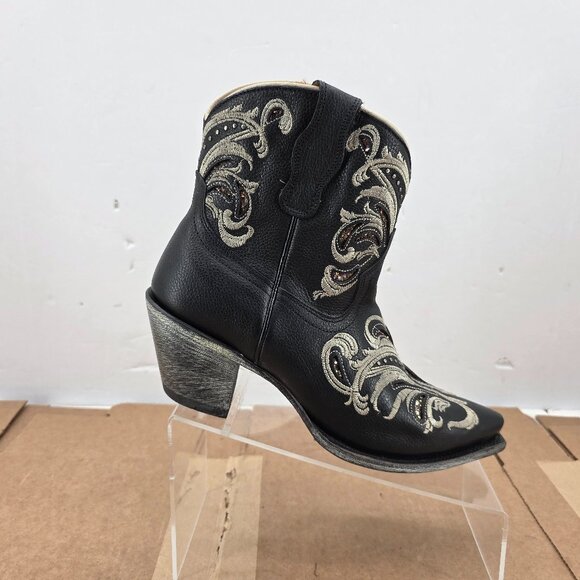Shyanne Women's Silina Black Leather Western Booties Snip Toe Gold Stud BSWFA22L - Picture 1 of 16
